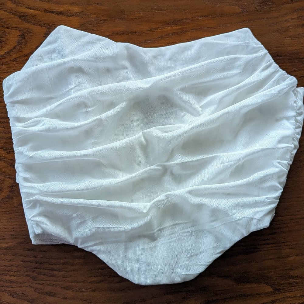 White zip back corset